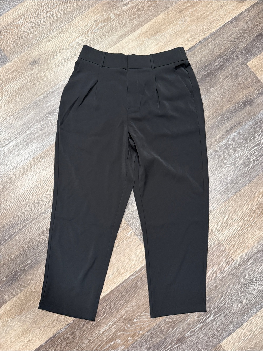 NWT Halara High Waisted Pocket Solid Work Tapered Pants Black Relaxed Fit size L
